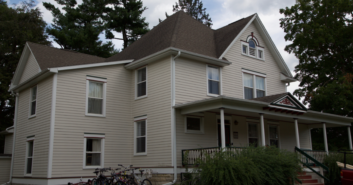 GAME House Grinnell College